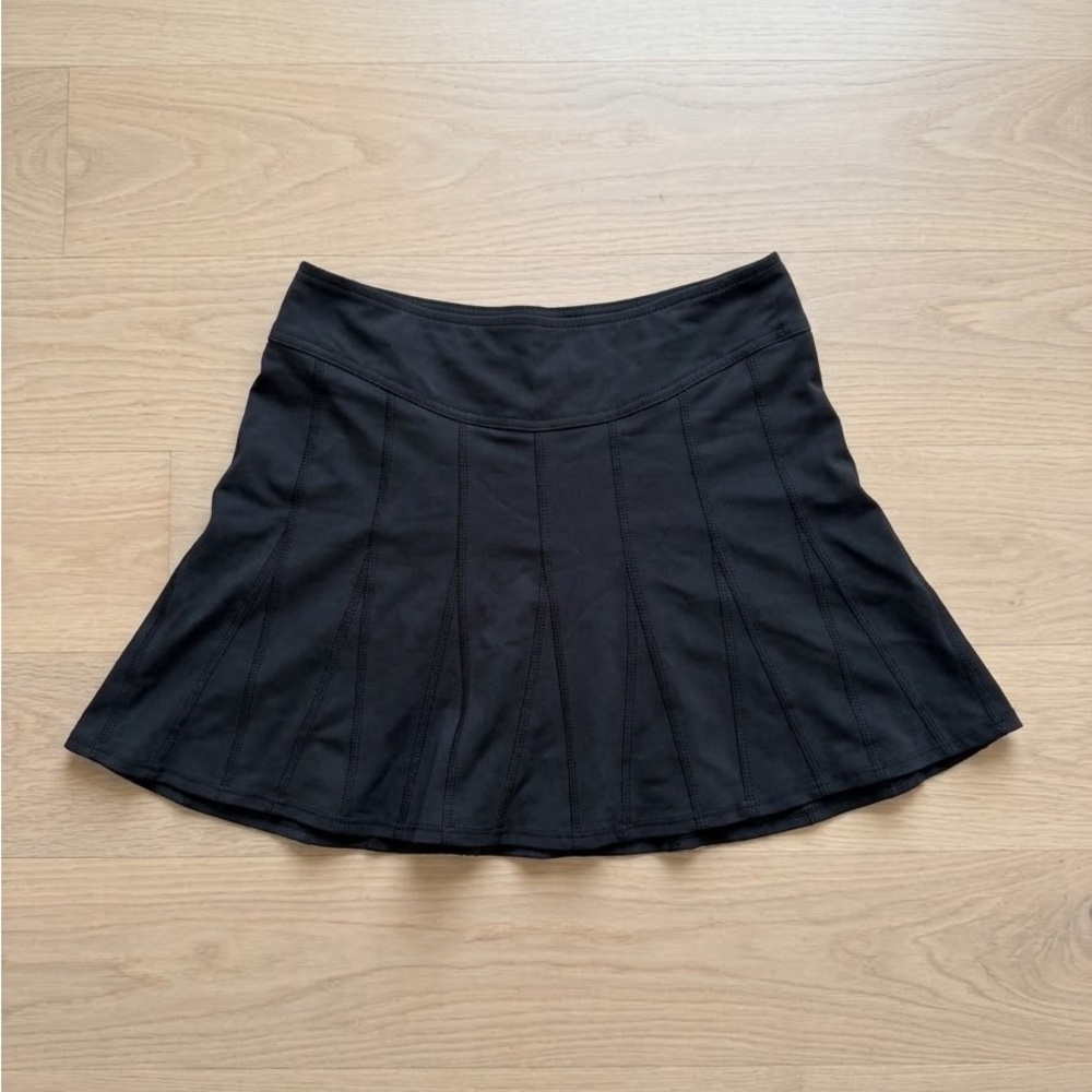 Athleta Black Pleated Tennis Skirt with built in shorts Size 2